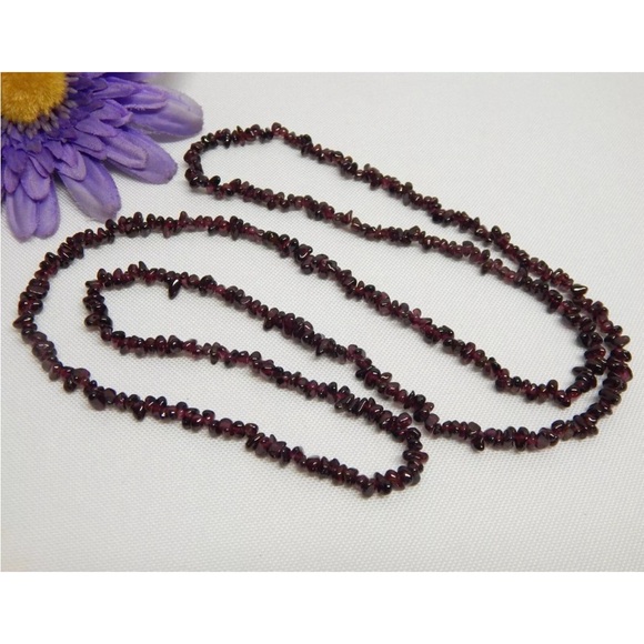 NATURAL GARNET GEMSTONE BEAD NECKLACE 35" - Picture 2 of 2